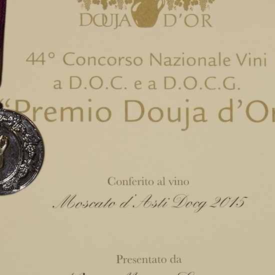 "Premio Douja d'Or" 2016 - Moscato d'Asti D.O.C.G. 2015.